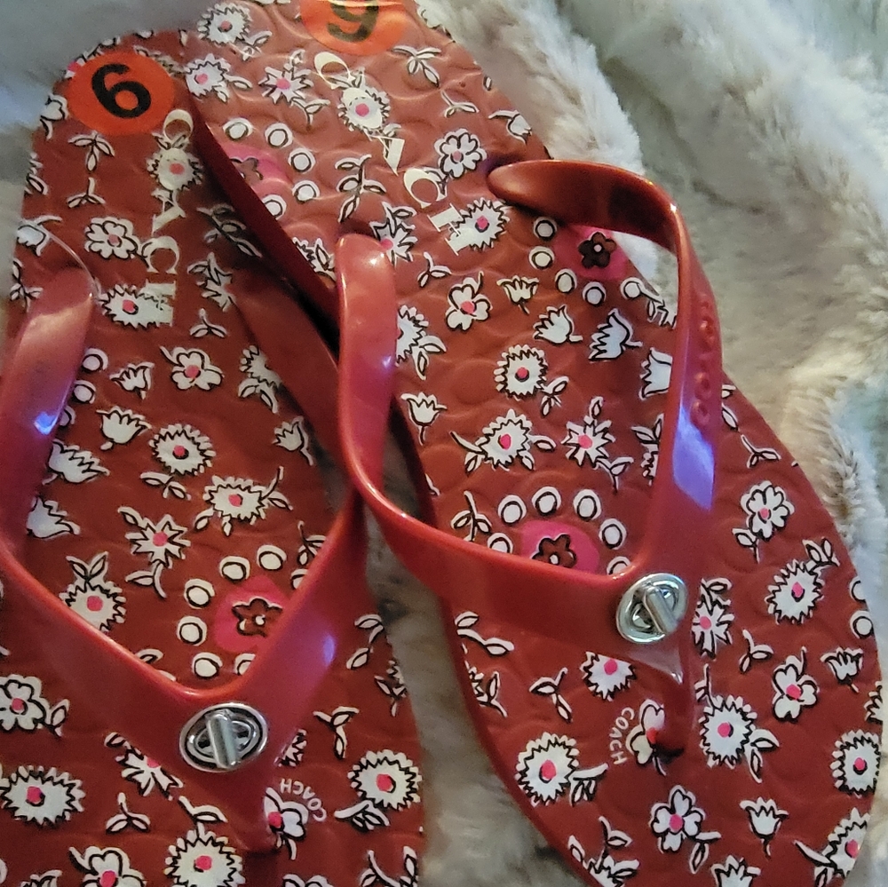 Coach flip flops